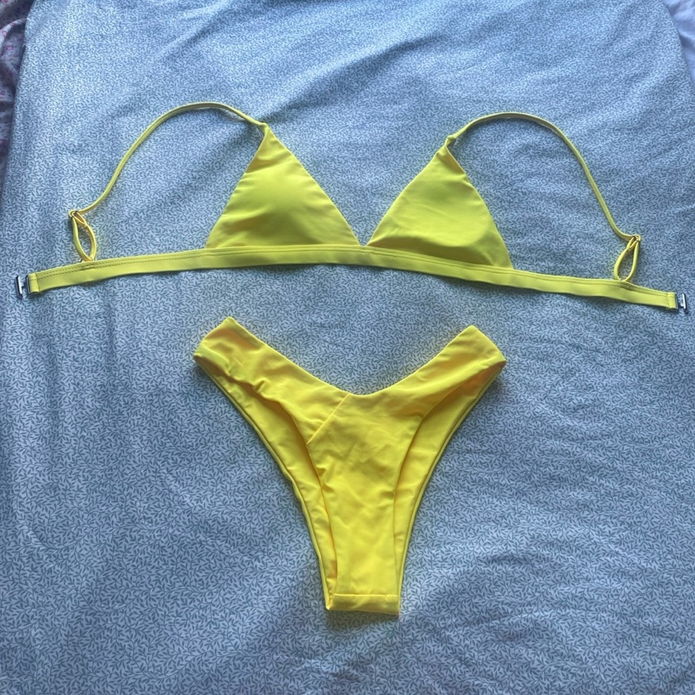 Zaful yellow bikini Small (S)